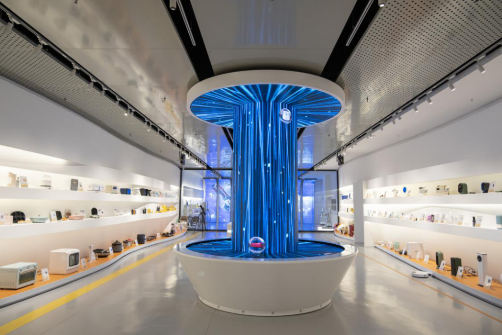 廣東工業(yè)設(shè)計(jì)城創(chuàng)新科技館開館插圖(7) 廣東工業(yè)設(shè)計(jì)城創(chuàng)新科技館開館插圖(7)