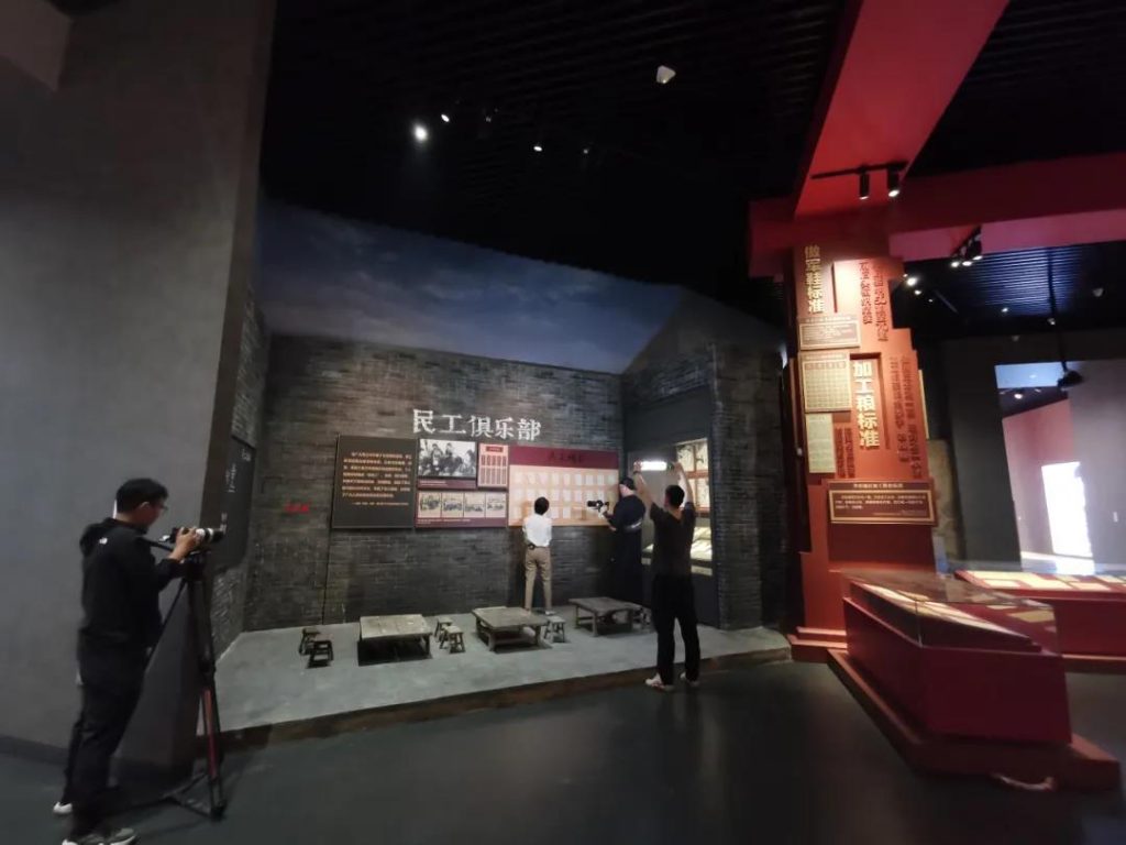 轉(zhuǎn)載 | 淮海戰(zhàn)役紀念館:追逐紅色印記 傳承革命精神插圖(7) 轉(zhuǎn)載 | 淮海戰(zhàn)役紀念館:追逐紅色印記 傳承革命精神插圖(7)