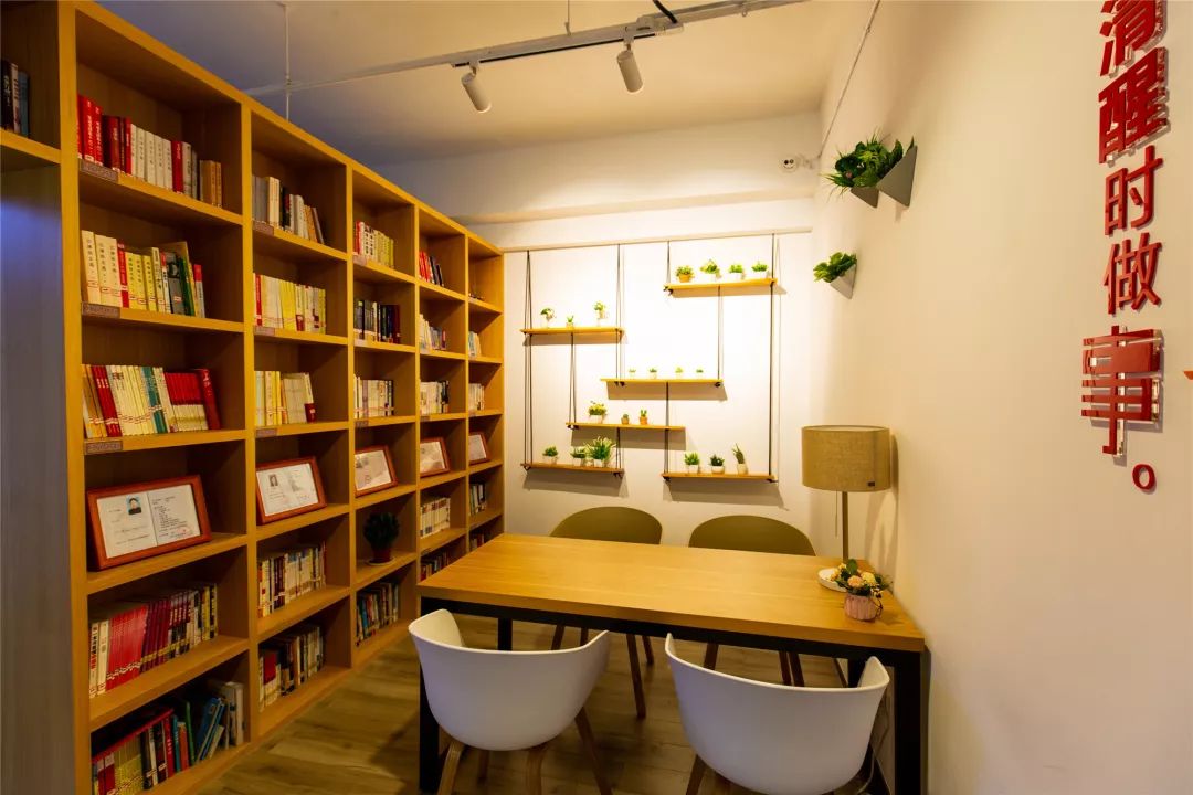 如何進行黨群服務中心建設?黨群服務中心建設的意義是什么?插圖(1) 圖片